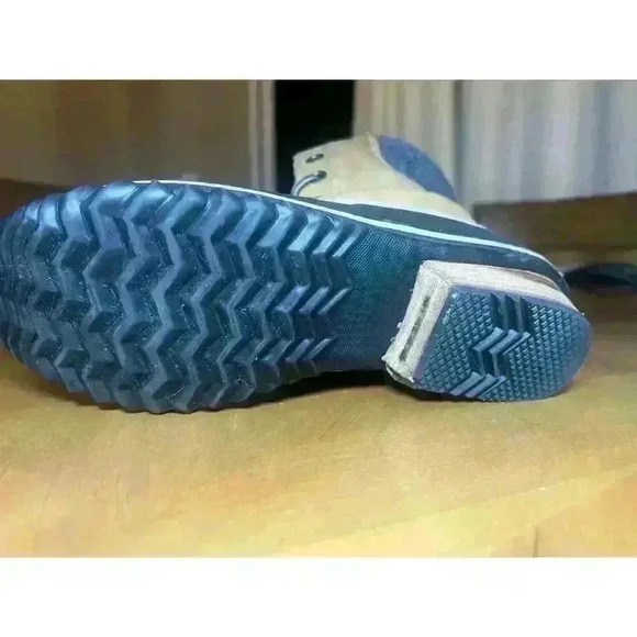 sorel duck boots size 7 - Picture 8 of 9